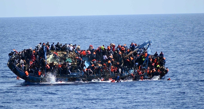 Libya açıklarında 278 mülteci kurtarıldı