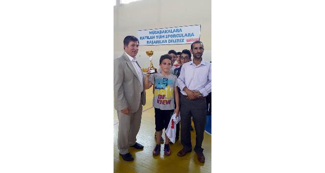 Sorgun’da Yaz Kur’an kursları futsal turnuvası sona erdi