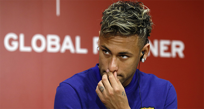 Neymar&#039;ın maliyeti 562 milyon euro!