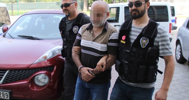 İstanbul&#039;dan kokain getiren 4 kişi adliyeye sevk edildi