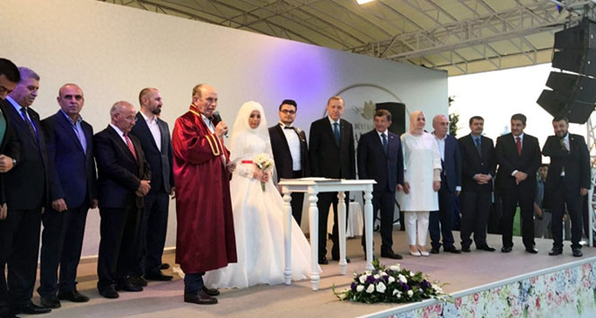 Cumhurbaşkanı Erdoğan 15 Temmuz kahramanı ailenin mutlu gününe ortak oldu