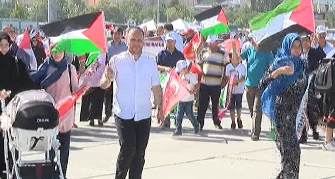 Vatandaşlar, “Büyük Kudüs” mitingi için Yenikapı etkinlik alanına gelmeye başladı