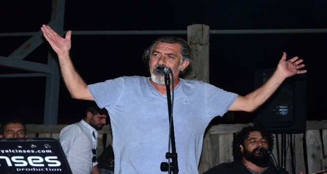 Sanatçı Cevdet Bağca, Ovacık’ta konser verdi