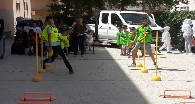 Yaz okulunda şenlik heyecanı