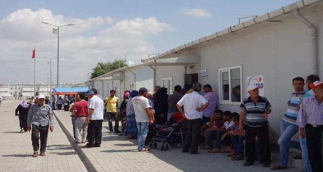Akdağ talimat verdi, Suriyeli aileler farklı konteynerlere yerleştirildi