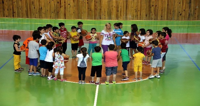 Nevşehir’de yaz spor okullarında 5 bin 550 öğrenci kurslara katılıyor