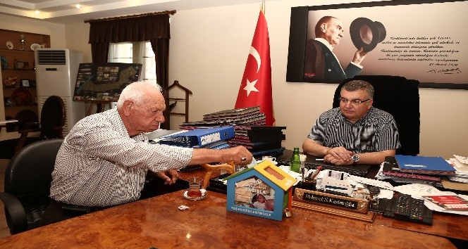 Hayırsever Ahmet Kenter’den lösemi hastalarına destek