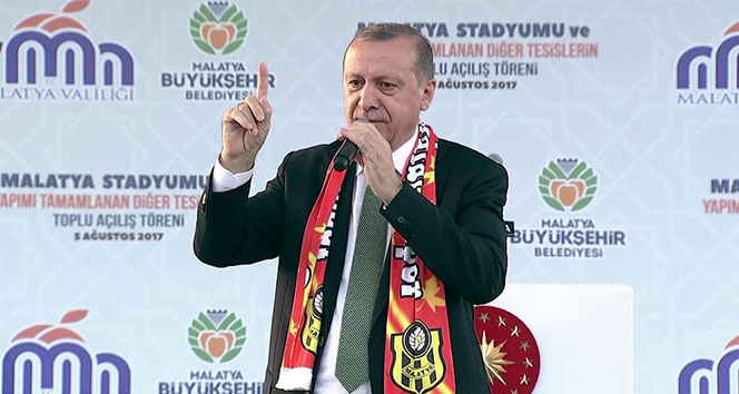 Cumhurbaşkanı Erdoğan, &#039;tek tip&#039; kıyafetin detaylarını açıkladı