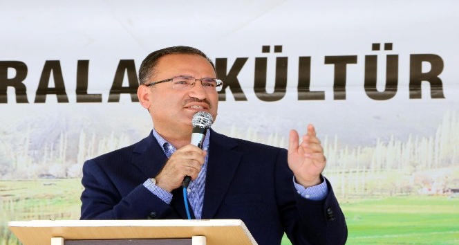 Başbakan Yardımcısı Bozdağ: “Müftü nikahı diye bir nikah söz konusu değildir”
