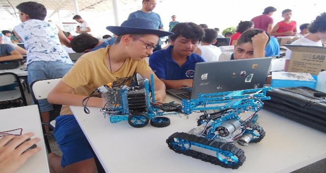 7. Dönem Üstün Yetenekler Deniz Kampı başladı