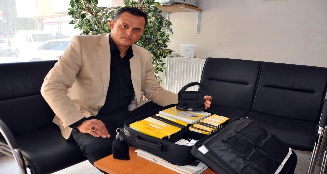 Sorgun’daki güvenlikçiden Adana’daki muhtaç aileye işitme cihazı