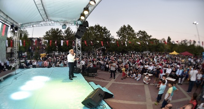 Beyoğlu’nda yaz okullarına katılan 5 bin öğrenci sertifikalarını aldı