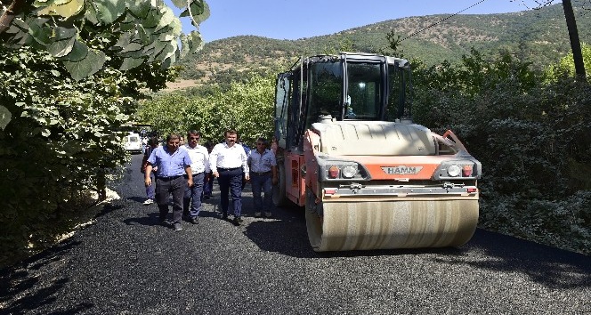 Başkan Erkoç’tan &quot;Yıl sonuna asfaltsız yol kalmayacak&quot; müjdesi