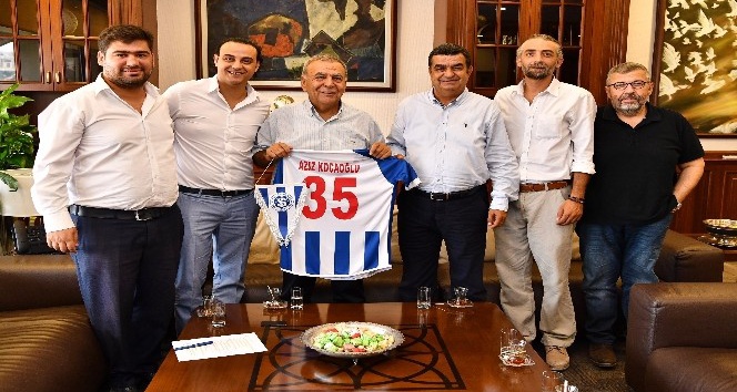 Kocaoğlu, İzmirspor’un taleplerini değerlendirecek