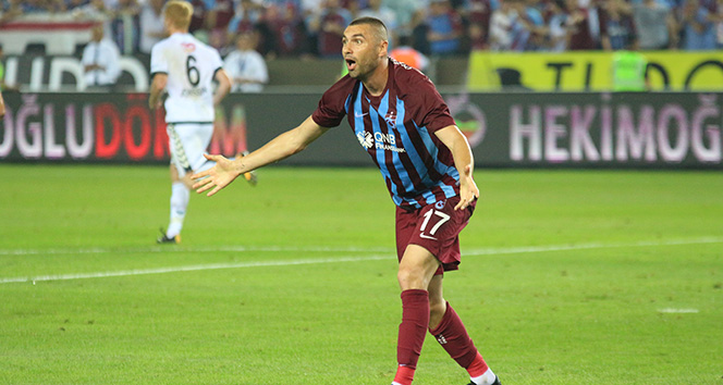 Burak Yılmaz, 5 yıl sonra Trabzonspor formasıyla gol attı
