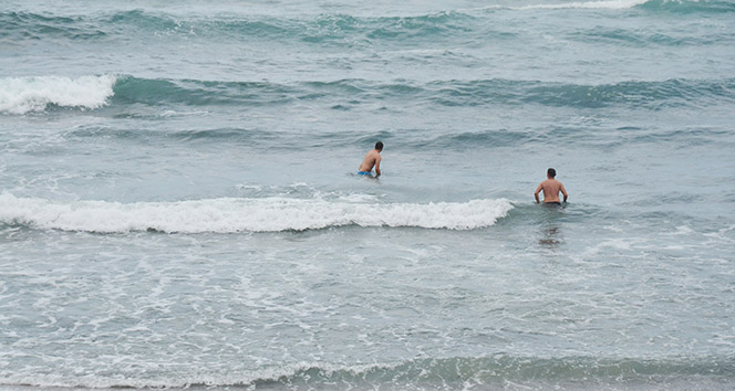 Beykoz’da iki arkadaş dalgalar arasında kayboldu
