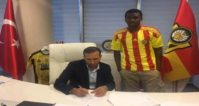 Evkur Yeni Malatyaspor, Sadio Diallo’yu renklerine bağladı