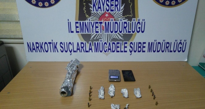 Kayseri&#039;de uyuşturucu operasyonu: 4 gözaltı
