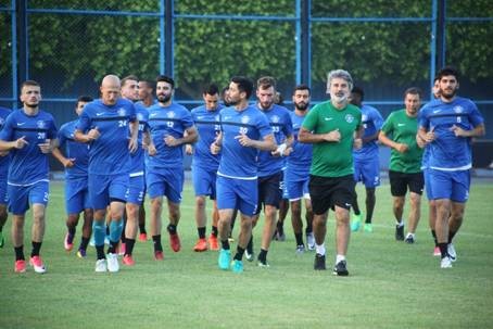 Demirspor’da Çaykur Rizespor maçı hazırlıkları sürüyor
