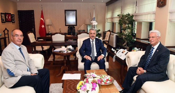 TŞOF Başkanı Apaydın’dan Ulaştırma Bakanı Ahmet Aslan’a ziyaret