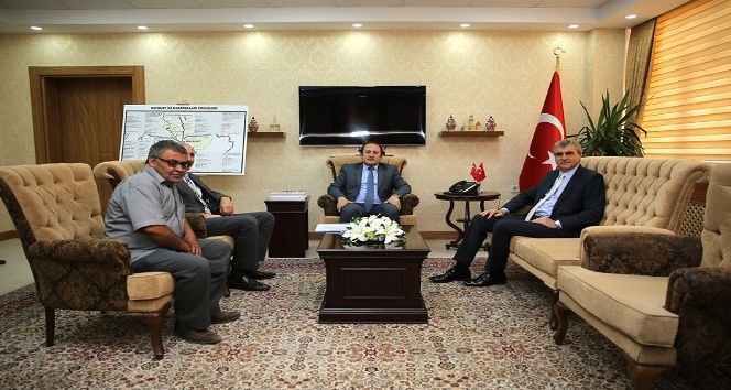 DOKAP Başkanı Ekrem Yüce, Vali Ali Hamza Pehlivan’ı ziyaret etti