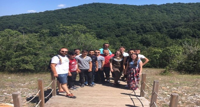 Öğrencilere Kıyıköy ve Dupnisa Mağarası gezisi