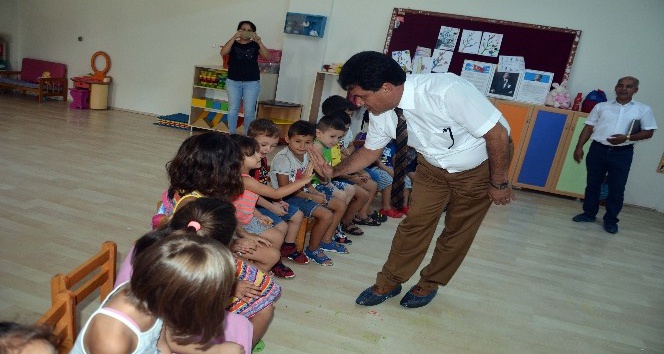 Başkan Gül okul ve belediye çalışmalarını inceledi