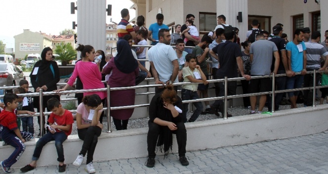 İstanbul’dan yola çıkan 103 kaçak göçmen Fethiye’de yakalandı