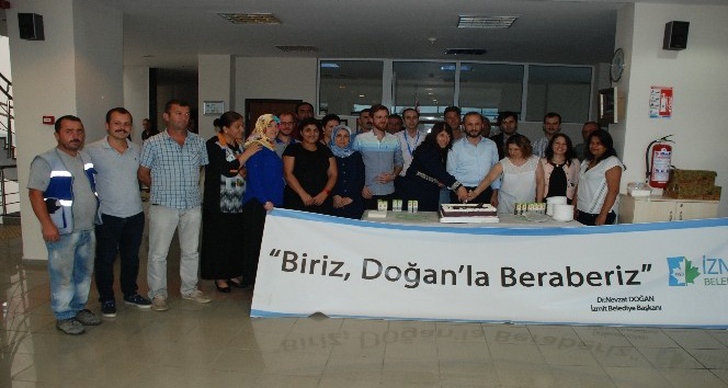 İzmit Belediyesi 108 personelin doğum gününü kutladı