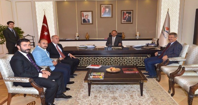 Hakkari’deki başkanlar, Ankara’da ziyaretlerde bulundu