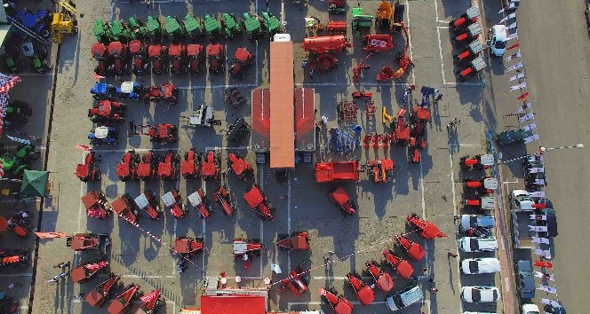 Taşköprü’de Tarım Fuarı’nda 194 traktör satıldı