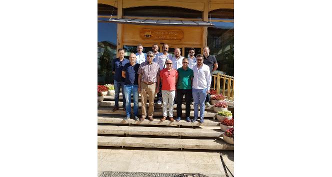 Sürücü Kursları ‘Ortak Sorunlar’ için bir araya geldi