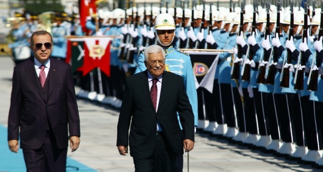 Erdoğan, Abbas’ı resmi törenle karşıladı