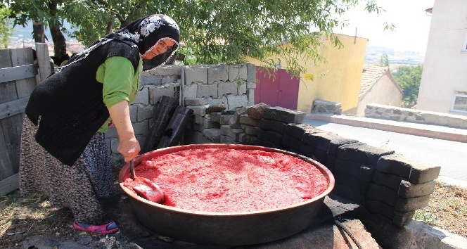 Yozgatlı kadınlar mutfaklarını kışa hazırlıyor