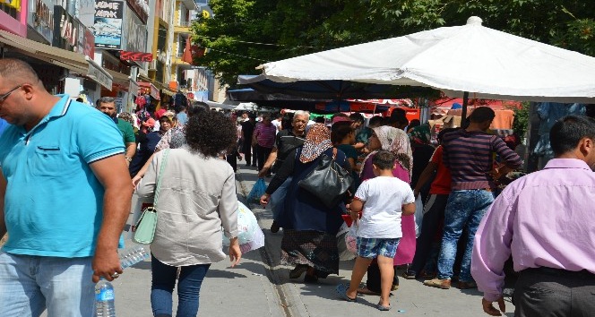 Kırıkkale’de bayram alışverişi telaşı