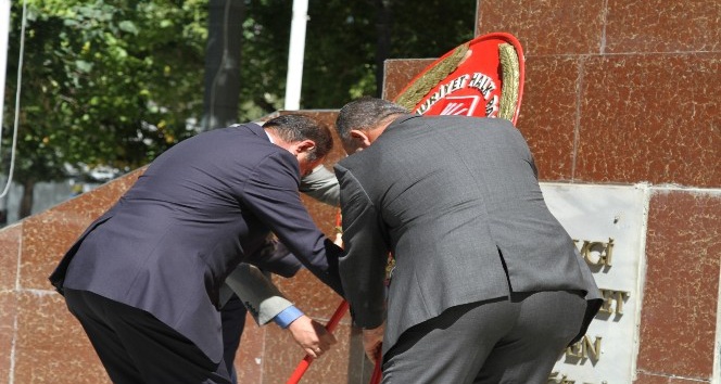 CHP’nin 94. Kuruluş yıl dönümü Ardahan’da kutlandı