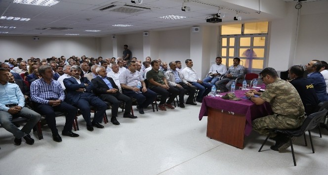 Cizre’de eğitim öğretim yılı öncesi güvenlik toplantısı yapıldı