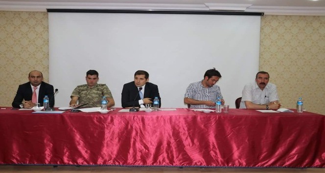 Tutak’ta, Okul ve Çevre Güvenliği toplantısı yapıldı