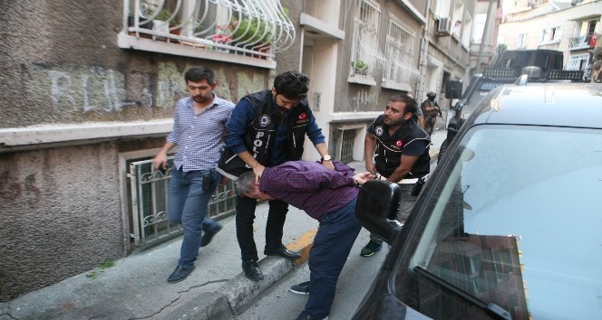 Beyoğlu’nda nefes kesen narkotik operasyonu