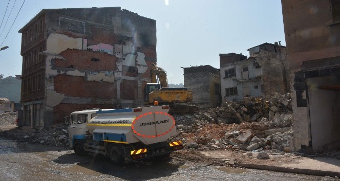 Pazarkapı’da 32 binanın yıkımına başlandı