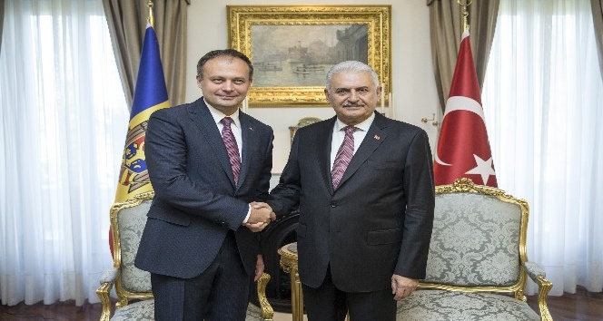 Başbakan Yıldırım, Moldova Parlamento Başkanı Candu ile görüştü