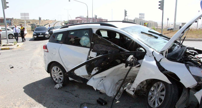 Yozgat&#039;ta trafik kazası: 4 yaralı...