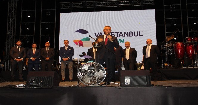 Perakende sektörü temsilcileri, İstanbul’da AVM açılışında buluştu