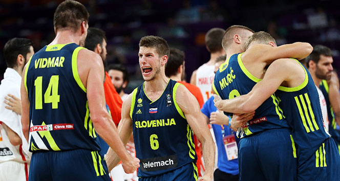 İspanya bozguna uğradı: Slovenya finalde!