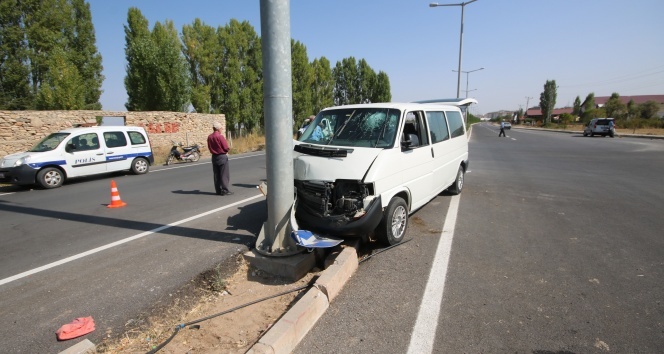 Konya’da düğün yolunda kaza: 5 yaralı