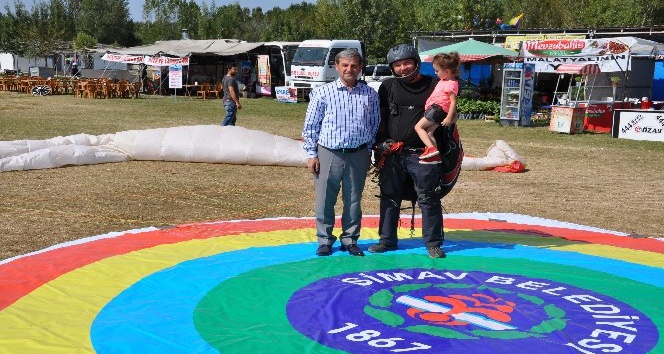 Simav’da ilk termal yamaç paraşütü festivali