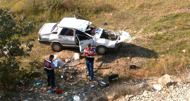 Samsun&#039;da otomobil şarampole yuvarlandı: 1 ölü, 5 yaralı