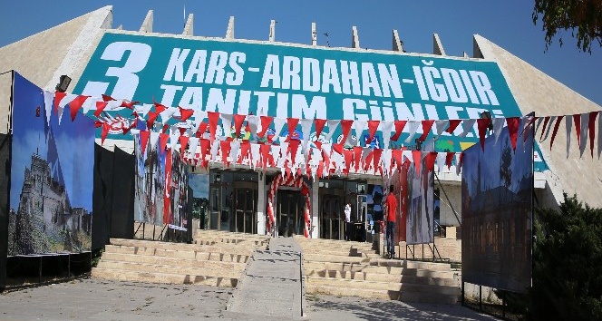 ARÜ Atatürk Kültür Merkezi’nde tanıtıldı