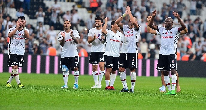 Beşiktaş, yenilmezlik serisini 10’a çıkardı
