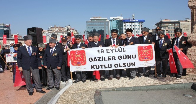 19 Eylül Gaziler Günü Taksim’de kutlandı
